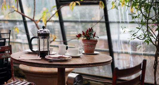 Maîtrisez la Cafetière à Piston : Guide Ultime