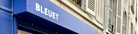 Devanture bleuet coffeeshop
