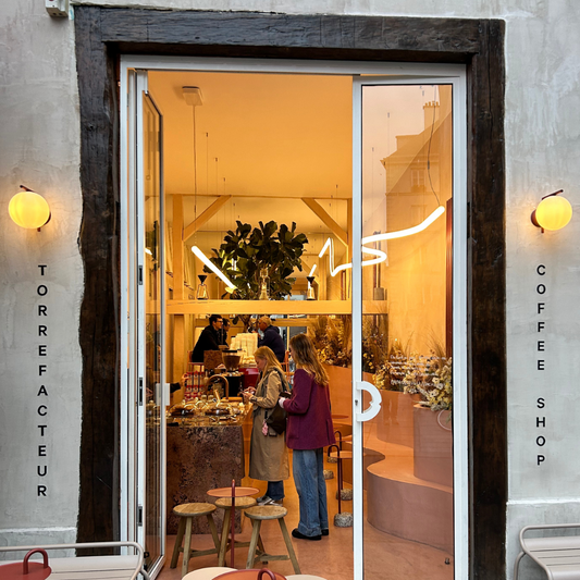 Vitrine Noir Café Coffeeshop